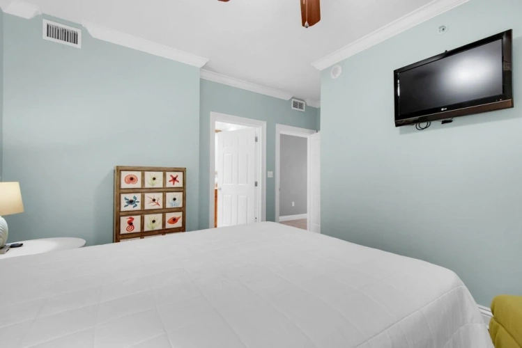 Grand room