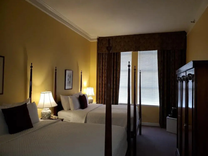 Governors Inn