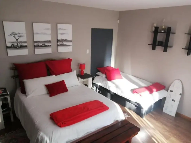 1 Bedroom Triple Apartment
