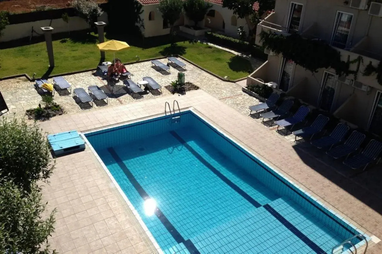 Despina Apts By Estia