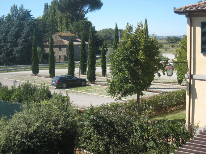 Seven Cortona