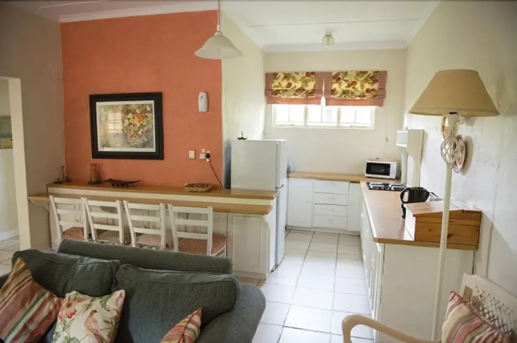 Twin Pools Lodge B and B