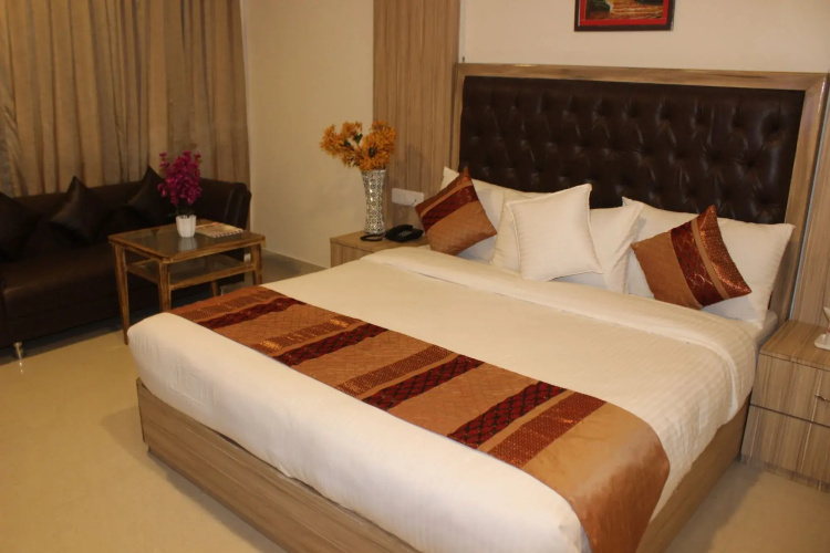 Hotel Rama Trident