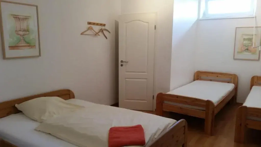 Economy Quadruple room