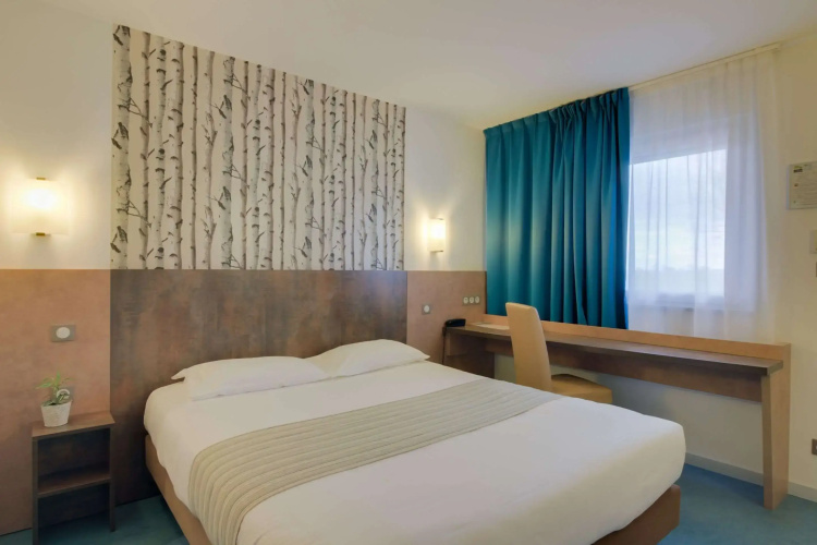Brit Hotel Dijon Hermes