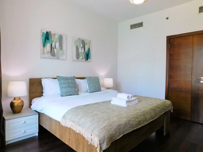Luton Vacation Homes Park Island