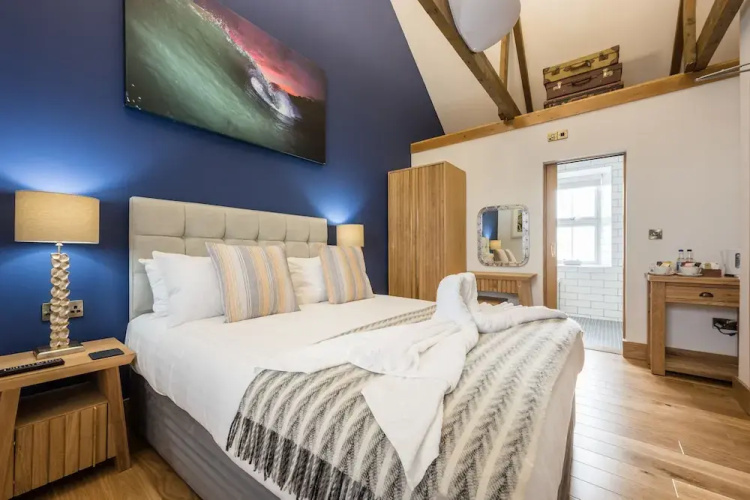The Land’s End Hotel