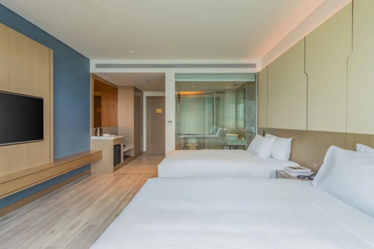 Awaken Danang Hotel