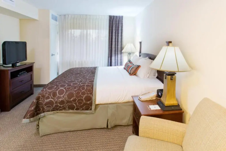 Staybridge Suites Everett-Paine Field by IHG