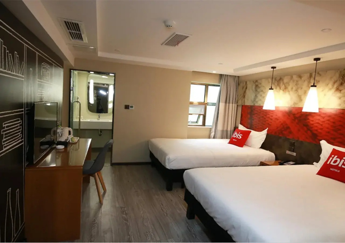 Ibis Suining Hotel