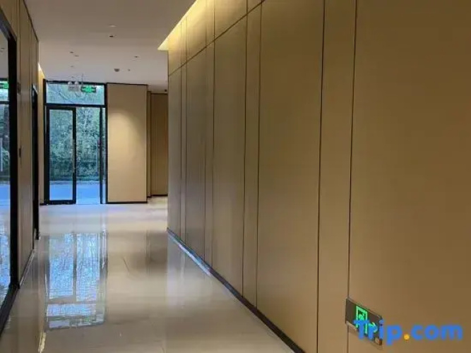 Scenic Hotel