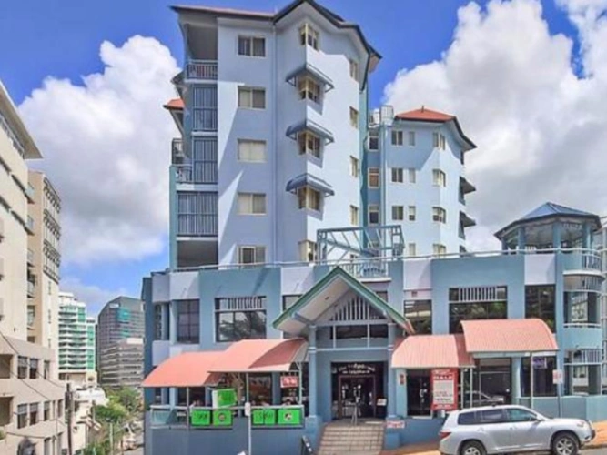 1 Bedroom Double Suite