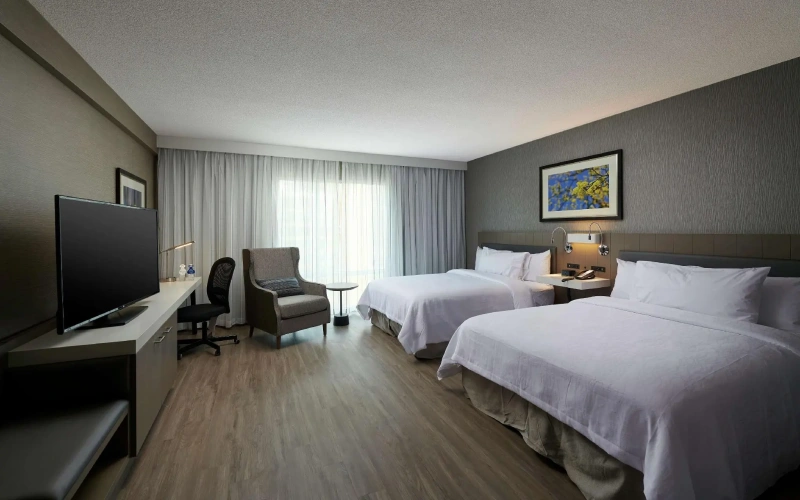 Standard Quadruple room with harbour view