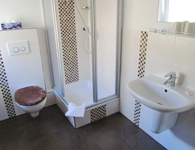 Standard Triple room with balcony