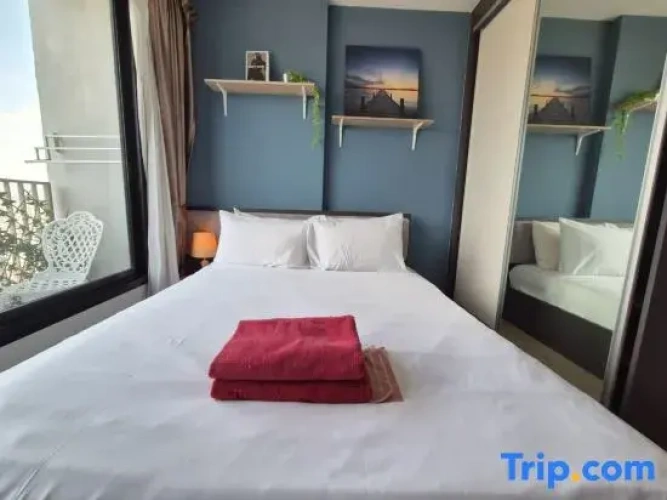 1 Bedroom Suite with balcony