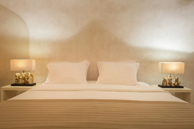 Altera Pars Suites