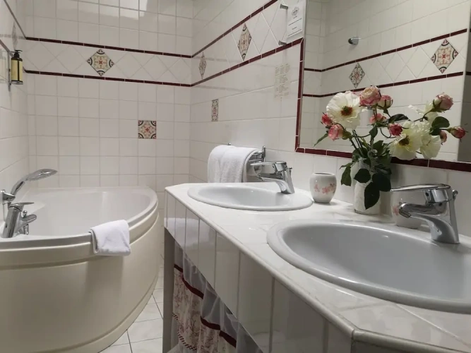 Superior Double Suite with balcony