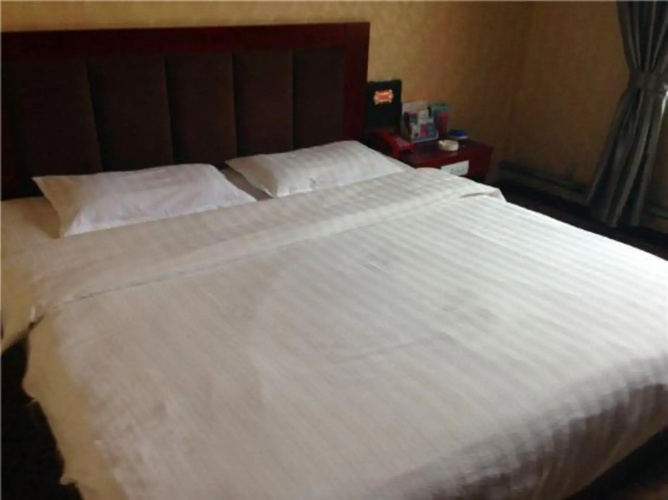 Laiba Express Hotel