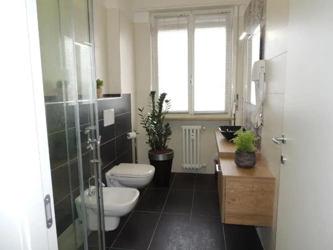3 Bedrooms Apartment