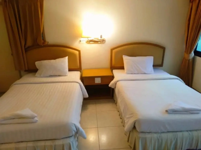 Deluxe Twin room with balcony