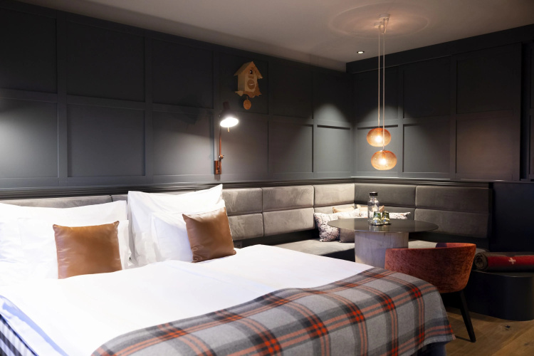 HUUS Hotel Gstaad photo 7