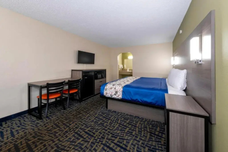 Budget Inn West Melbourne