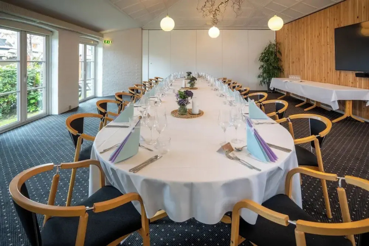 Hotel Birksø