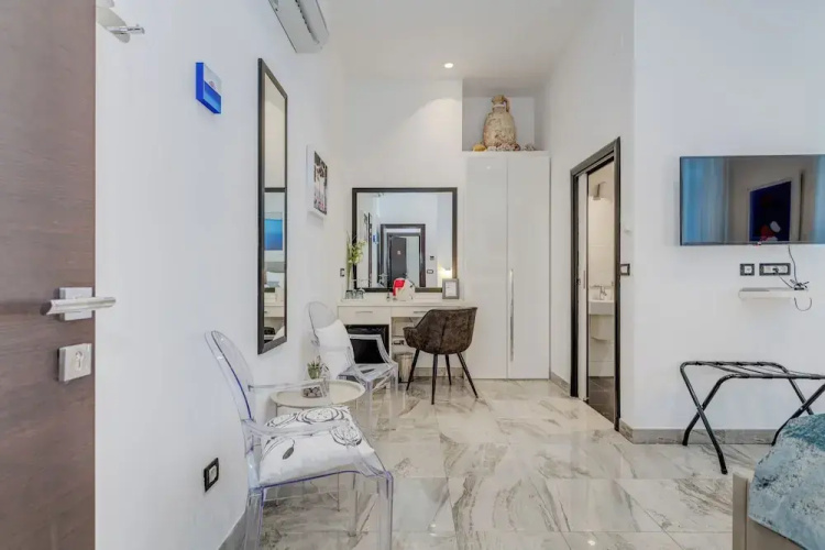 Tango Luxury Rooms