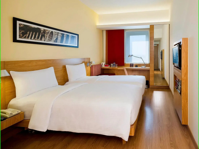 ibis Nashik Hotel