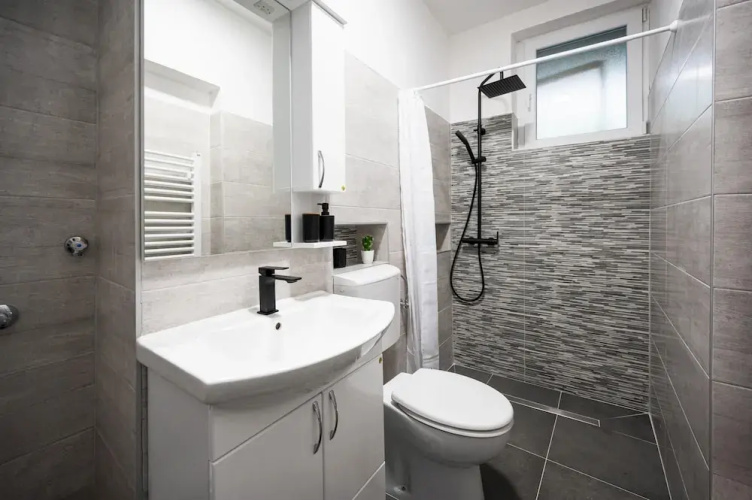 Modern Studio Apartment in the Old Town