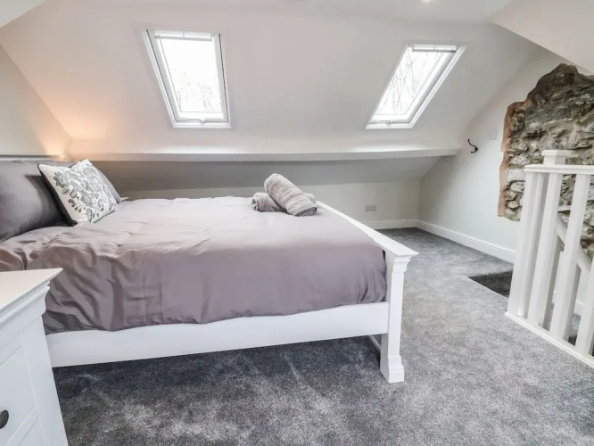 4 Railway Terrace