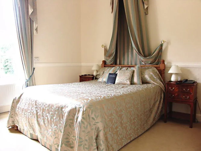 Caistor Hall Hotel