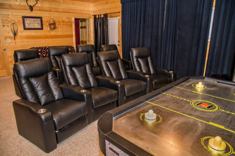 Coppertop - Four Bedroom Cabin