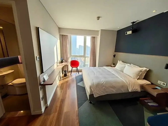 Standard Double room with lake view