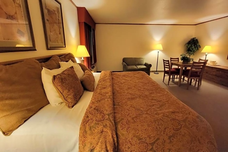 Double Suite