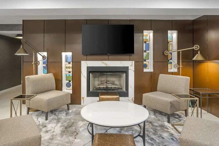 Holiday Inn Express