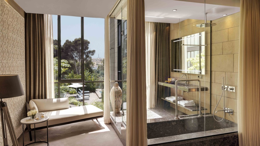 Deluxe room