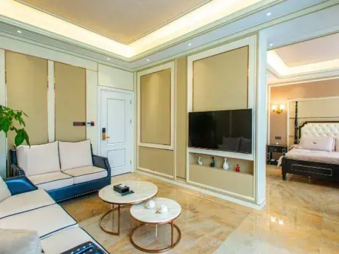 Deluxe Villa Boutique Hostel