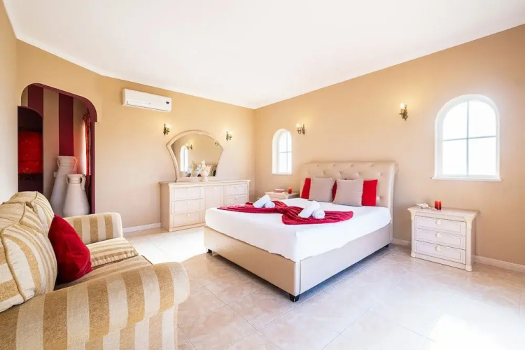 Villa San Juan