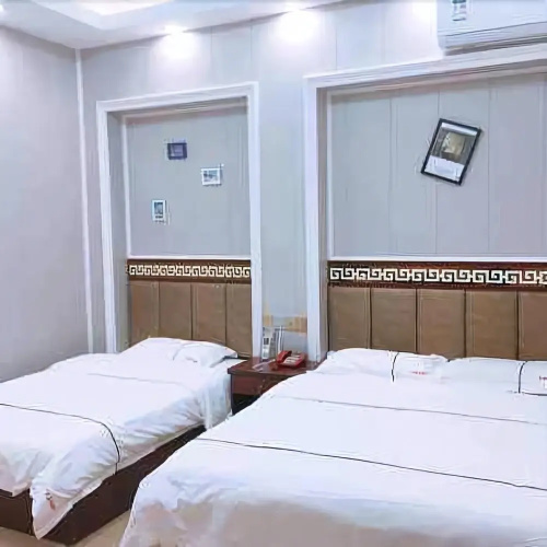 Lingquan Hotel