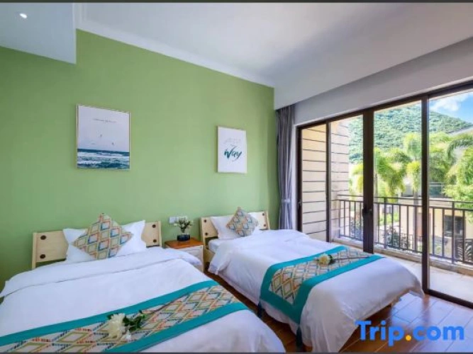 4 Bedrooms Cottage