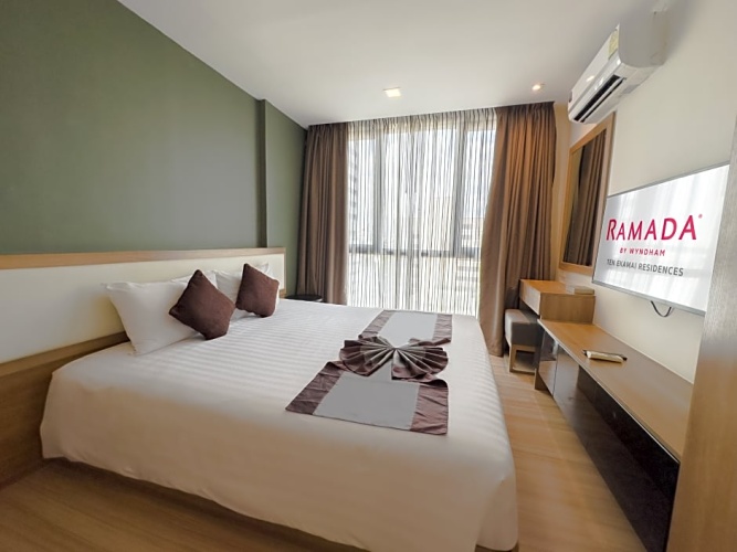 1 Bedroom Deluxe Double room
