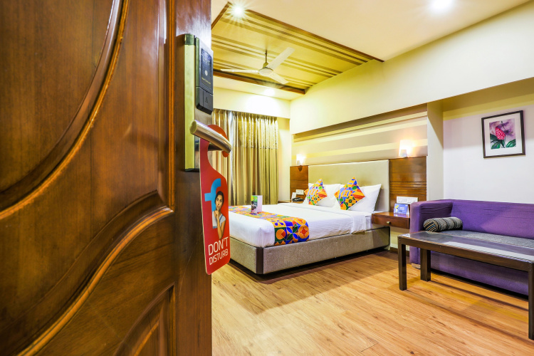Fabhotel Astra Berry'S