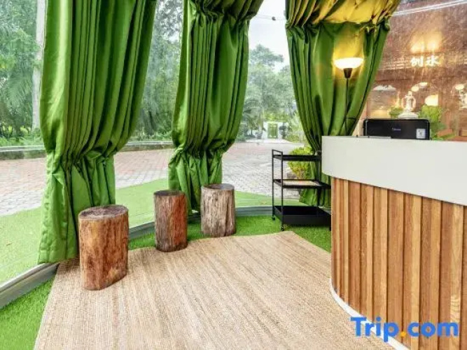 Nadi Glamping Suites