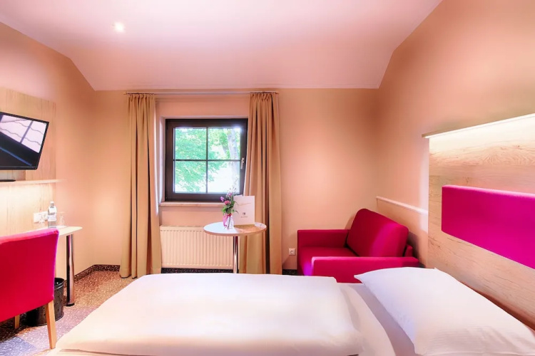 Hotel Seeschloss