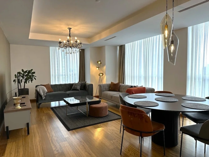 3 Bedrooms Executive Apartment with city view