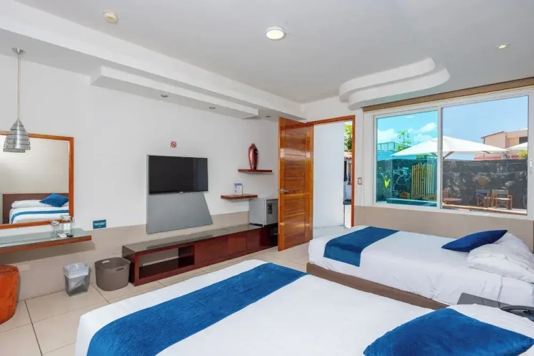 Deluxe Quadruple room
