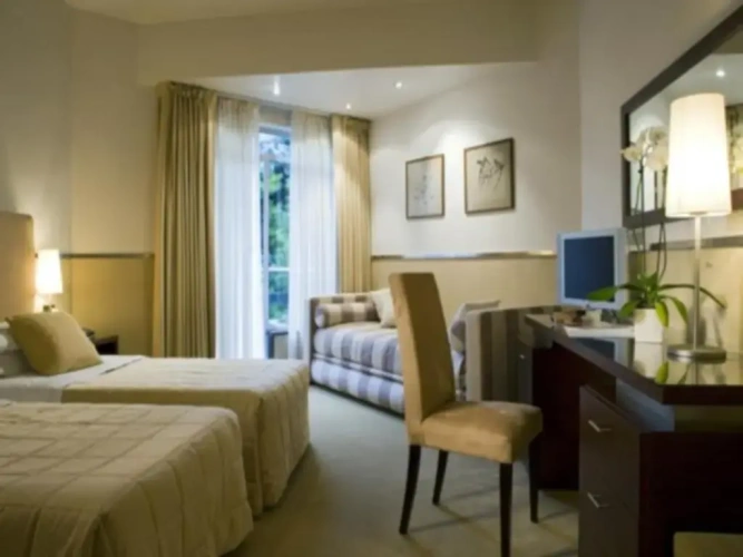 Superior Triple room
