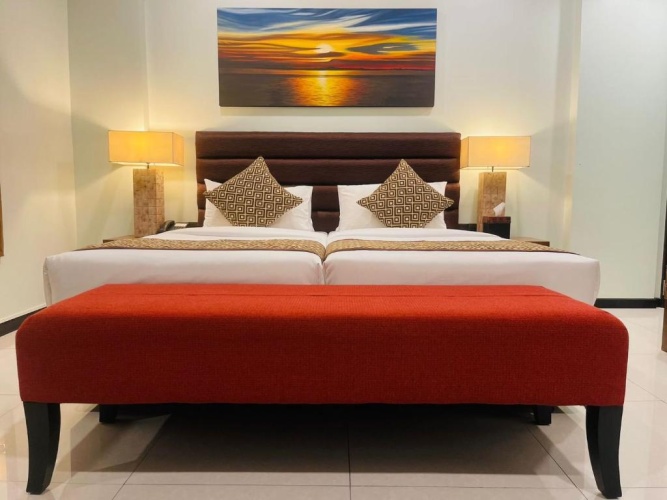 The Somerset Hotel