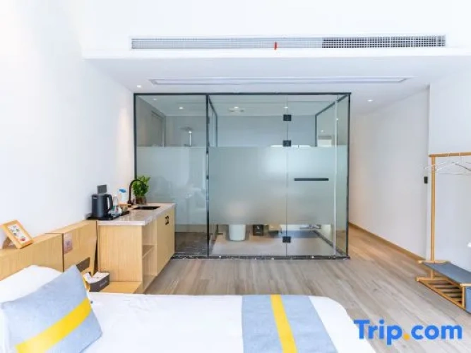 Comfort room